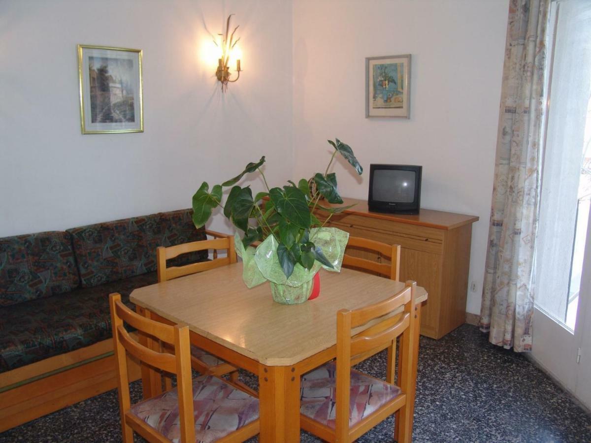 Aries Basic Lejlighed Salou Eksteriør billede