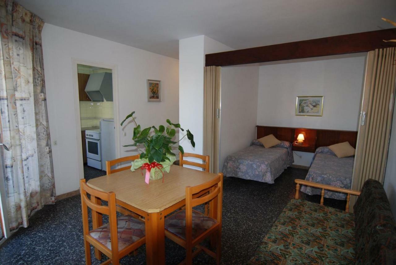 Aries Basic Lejlighed Salou Eksteriør billede
